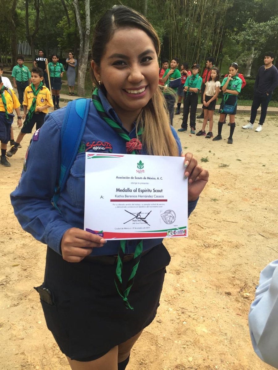 Grupo1Olmeca's tweet photo. #MedallaEspirituScout a Kathia B. Hdz. Casasus  #SéÚnico #SéExtraordinario #SéScout ##Grupo1Olmeca #Únete https://t.co/0yvnc2igyQ
