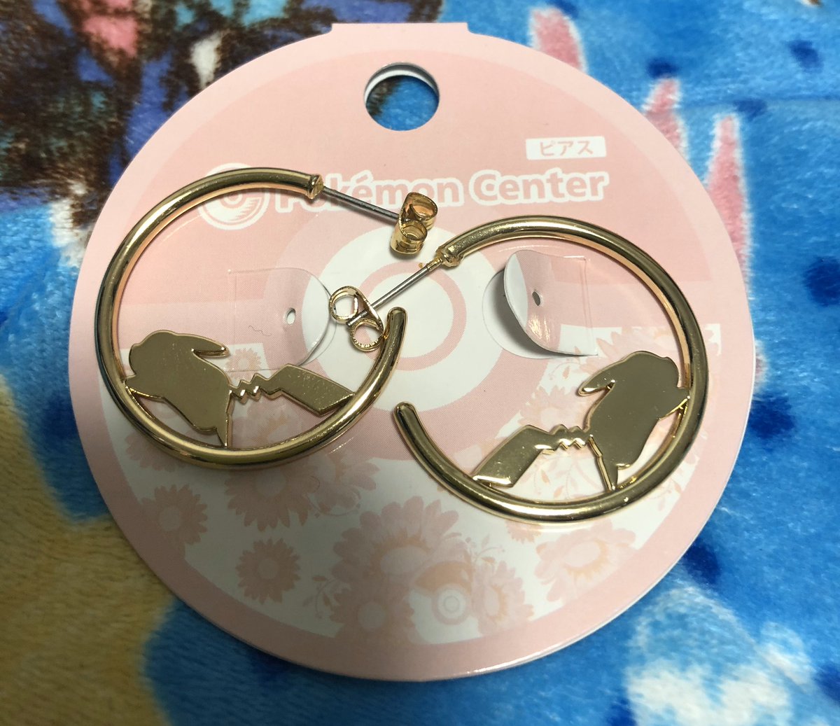 _mottimoti_'s tweet photo. この日のために買ったピアス
大切な思い出とともに https://t.co/oRApSByoDr