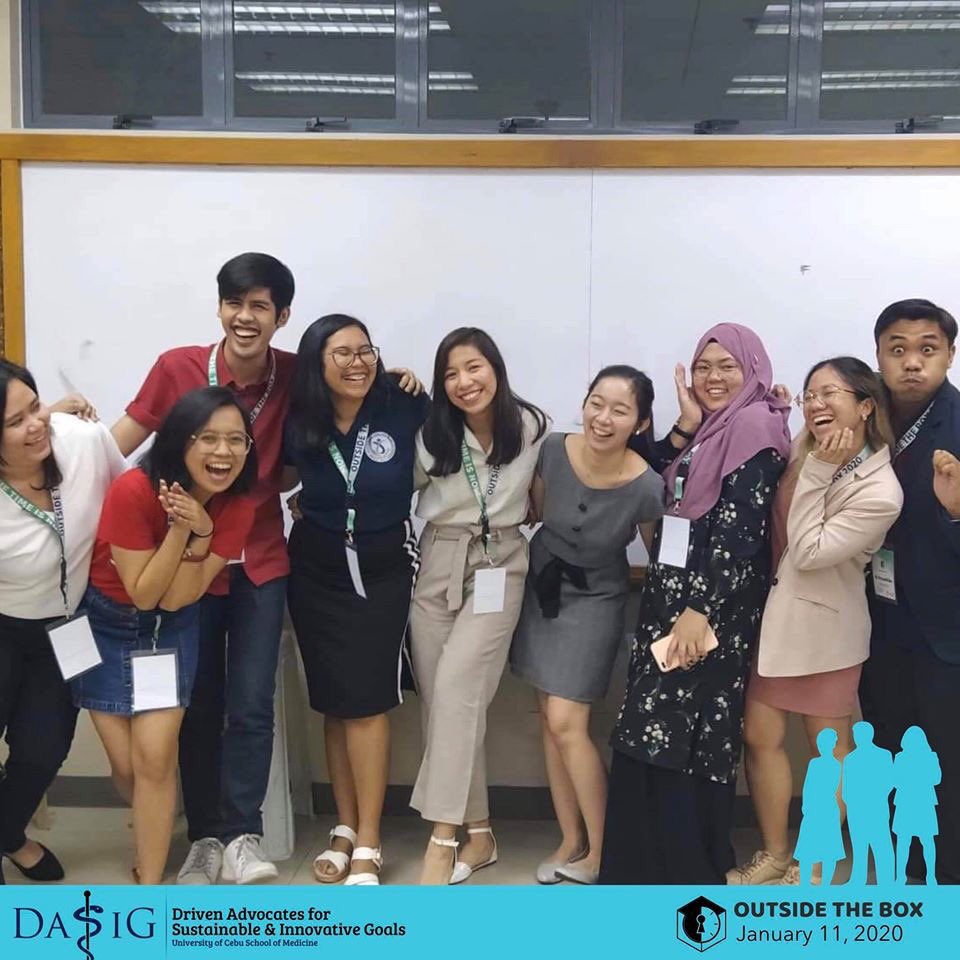 dasigucsm's tweet photo. Last January 11-12, 2020, our DASIG delegates Maxine Caindec, Rey Sevilleno and Kim Leorag attended Outside the Box's annual gathering held in University of the East – Ramon Magsaysay Memorial Medical Center, Inc. in Quezon City, Philippines.

✈️🤲🏼🌱
#OTB2020
#TimeIsNow
#EastTime https://t.co/a4plArMk08