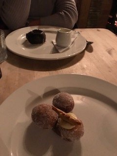 Well, <a href="/MarinaOLoughlin/">Marina O'Loughlin</a> was right (of course). <a href="/RedLionStod/">The_Red_Lion_At_Stodmarsh</a> is doing some offbeat and interesting (and tasty) stuff. Great fun, lovely staff, relaxed vibes. Go! Pics: duck egg/cabbage; salsify + chanterelles; pheasant; lemon curd doughnuts, juniper marshmallow choc pudding 👍