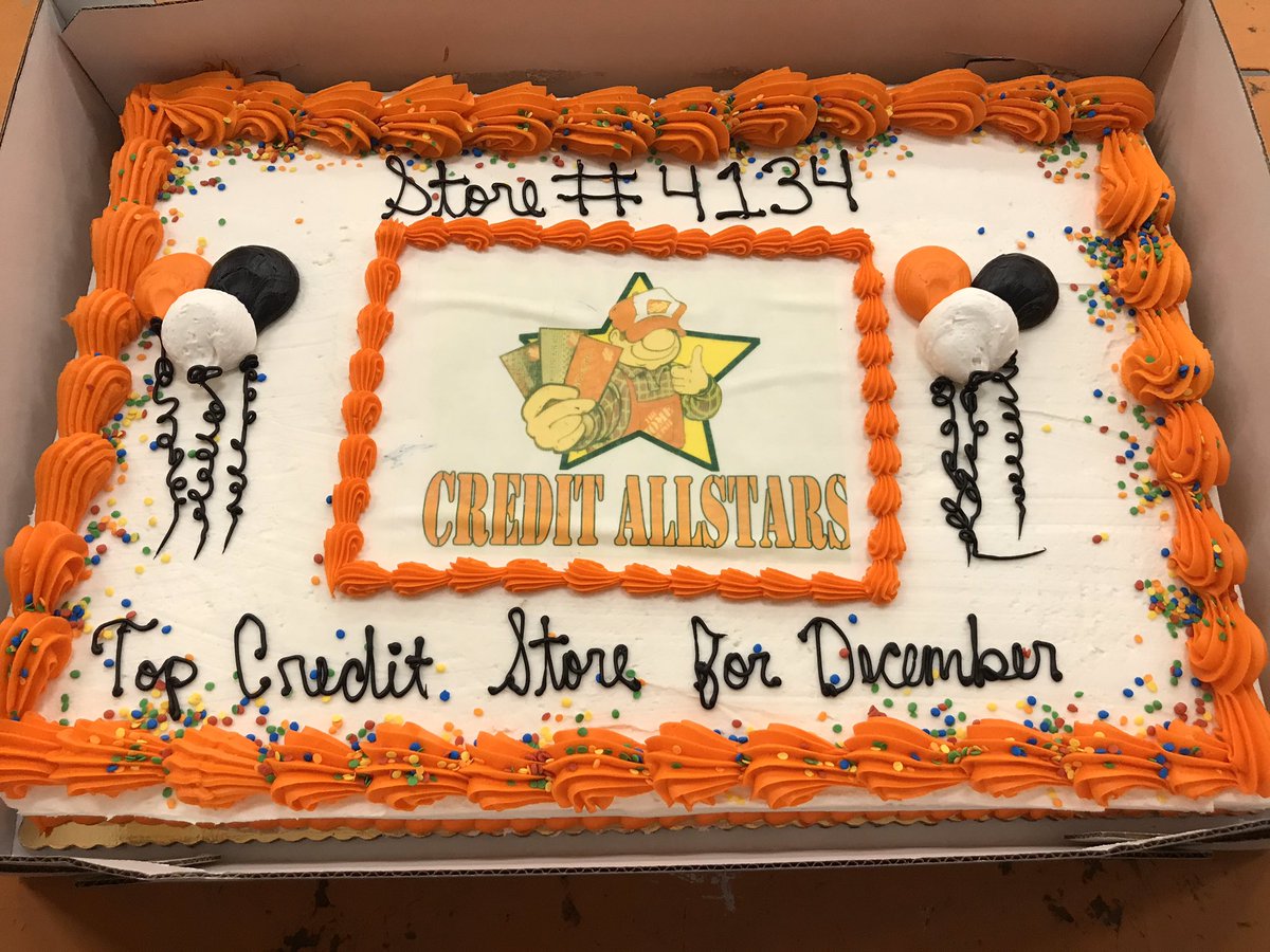 Thank you to my team for killing it another month in a row 🤗 so proud of everyone for the great big push in aisles, speciality, service desk, and the front end!!! Way to go 4134 ❤️