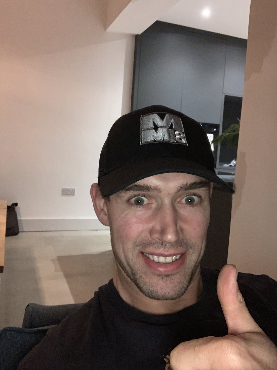 Not many tickets left! If you want to attend an awesome evening of entertainment, sibling rivalry at its best &amp; perhaps the greatest challenge these sporting greats will face😅pick up tickets this evening <a href="/cardiffdevils/">Cardiff Devils</a> v Dundee. Canapés &amp; BBC format with <a href="/RupertMoon/">Rupert Moon</a> hosting