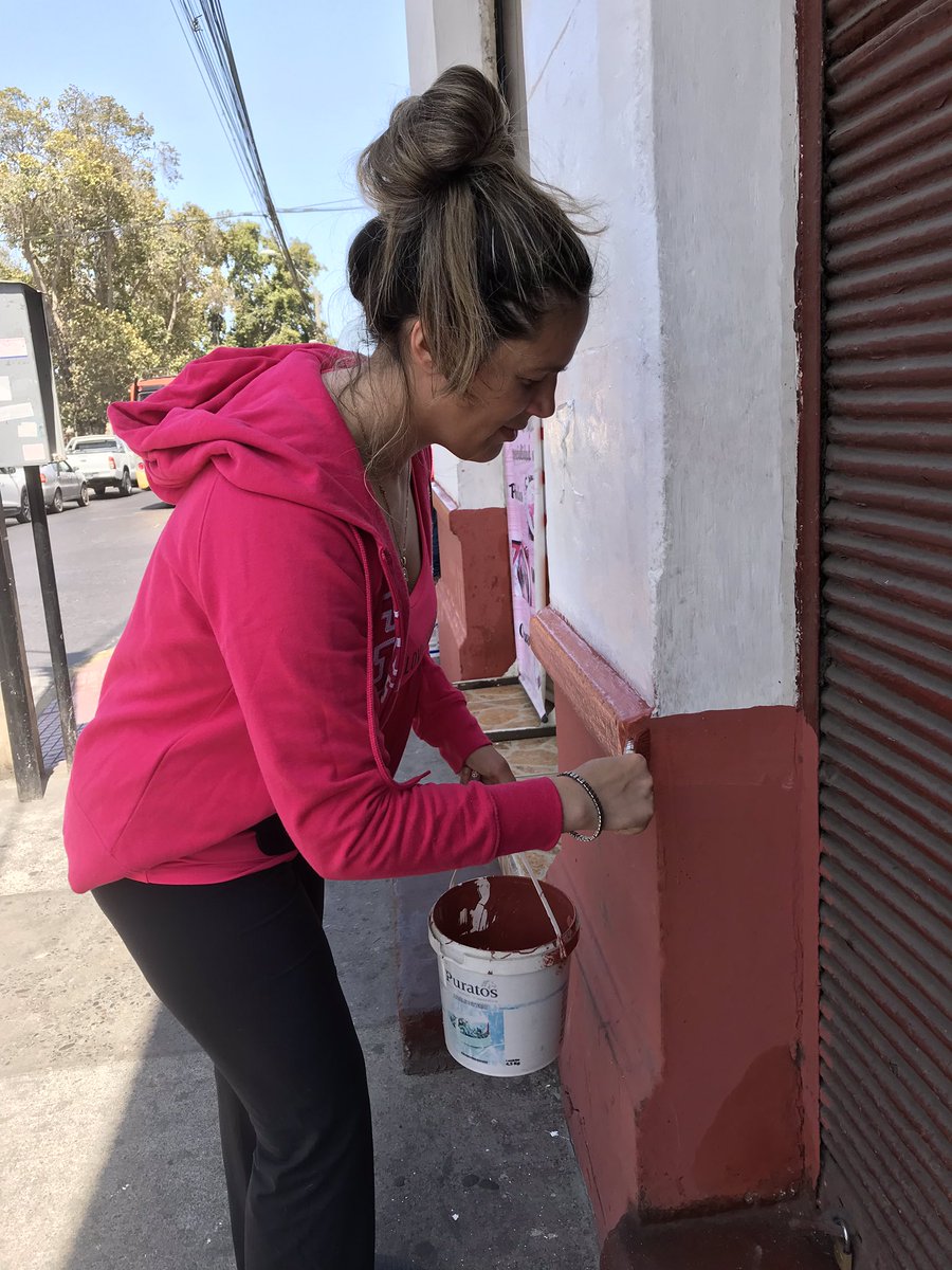 danynobor's tweet photo. #LaSerena sin rayas: el espíritu y las iniciativa de voluntarios junto con el @munilaserena de recuperar esta hermosa ciudad , hace que todos los días tengamos algo que hacer por nuestra región y país. #pintemos #levantemos #TurismoEnChile https://t.co/aEIR5hsPum