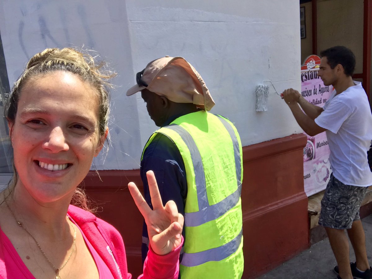 danynobor's tweet photo. #LaSerena sin rayas: el espíritu y las iniciativa de voluntarios junto con el @munilaserena de recuperar esta hermosa ciudad , hace que todos los días tengamos algo que hacer por nuestra región y país. #pintemos #levantemos #TurismoEnChile https://t.co/aEIR5hsPum