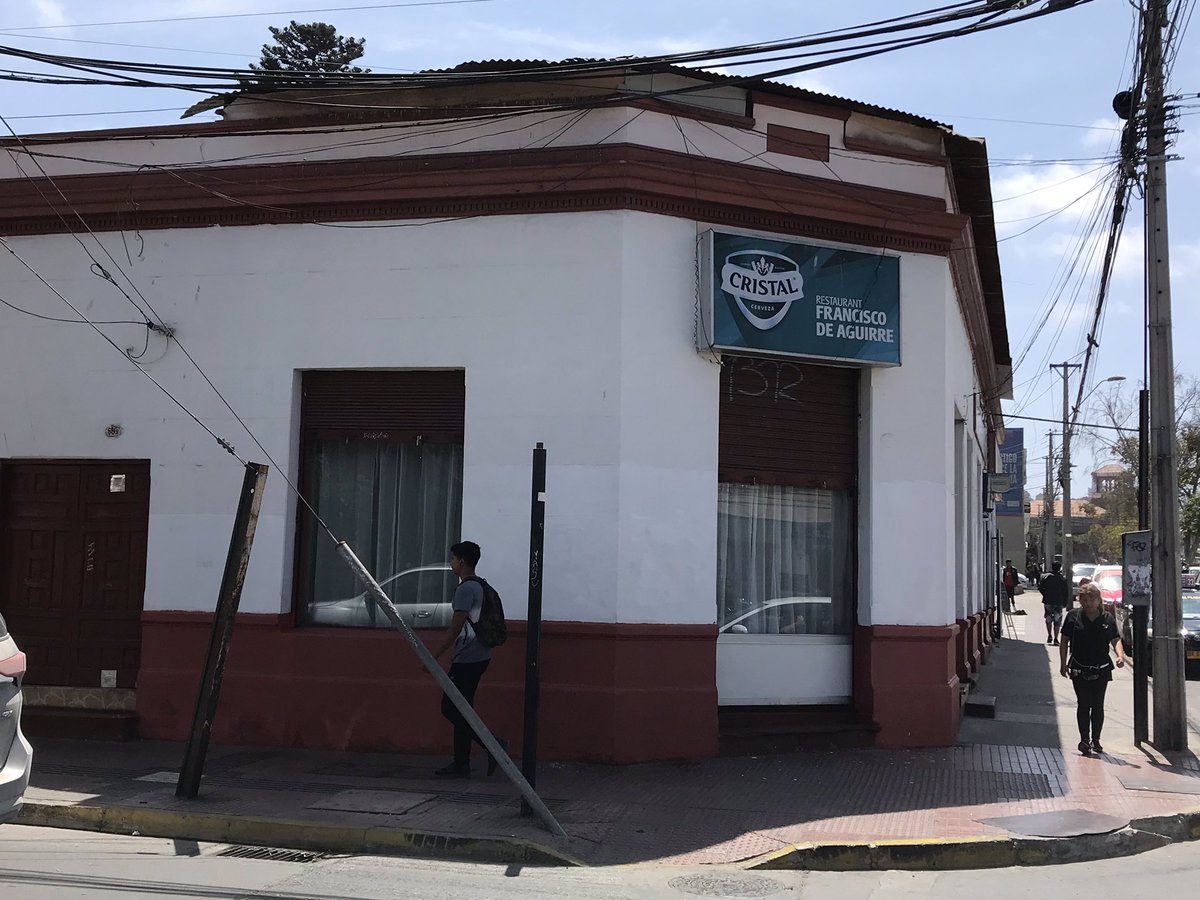 danynobor's tweet photo. #LaSerena sin rayas: el espíritu y las iniciativa de voluntarios junto con el @munilaserena de recuperar esta hermosa ciudad , hace que todos los días tengamos algo que hacer por nuestra región y país. #pintemos #levantemos #TurismoEnChile https://t.co/aEIR5hsPum