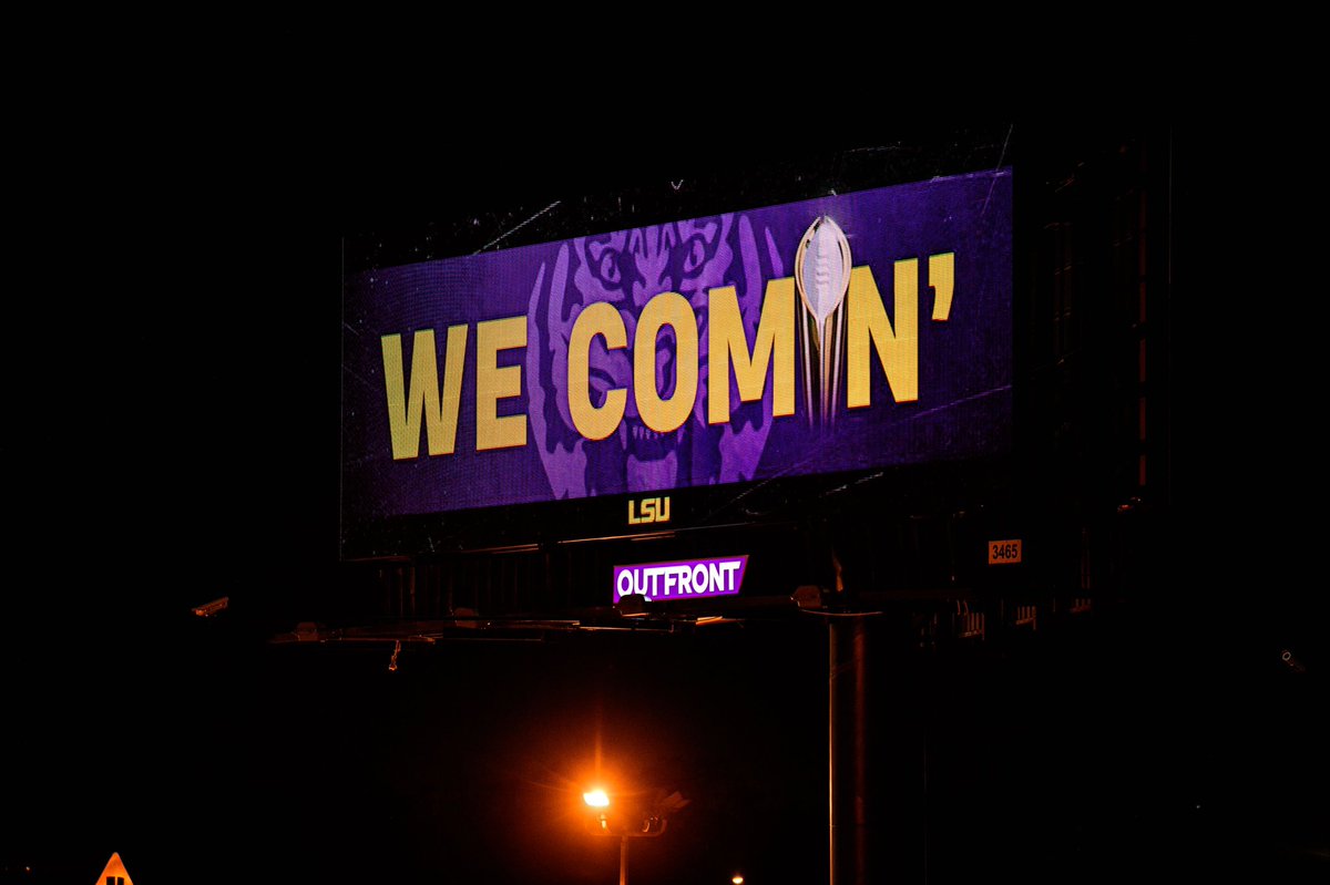LSU Football tweet media