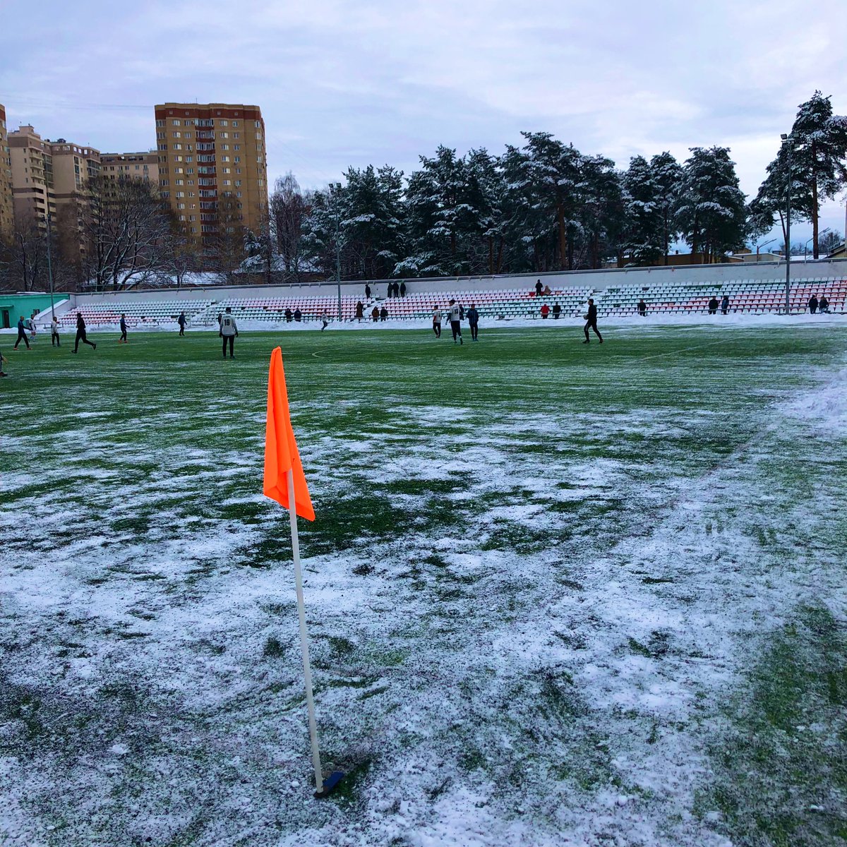 gh_moscow's tweet photo. 📆January 12
🏙Ramenskoye

🏆Open Lyubertsy Cup 2020
⚽️SSh Saturn vs FC Kraskovo 
🧮4:4(3:1)

🎟0₽
👥~30
☕️35₽

#groundhopping https://t.co/pGR6yZ9goG