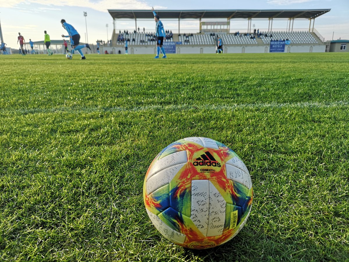 svw07's tweet photo. In der 52. Spielminute erzielte #Koffi den zwischenzeitlichen Ausgleich. Kurz vor dem Schlusspfiff schoß der CFC erneut ein Tor. Die #Buwe verlieren somit mit 1:2.
#svw07 #WirsindWaldhof #SVWinSide https://t.co/kPdq778ddJ