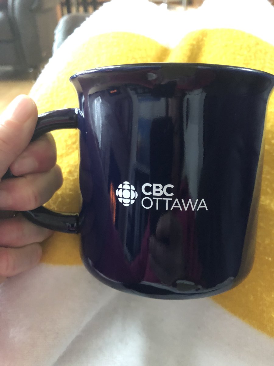 Clairerobert's tweet photo. 10/10 for the first @CBCOttawa quiz of the year.   What a fantastic way to start Sunday morning!  Team effort with @schrybur https://t.co/nFXjPj9Irs