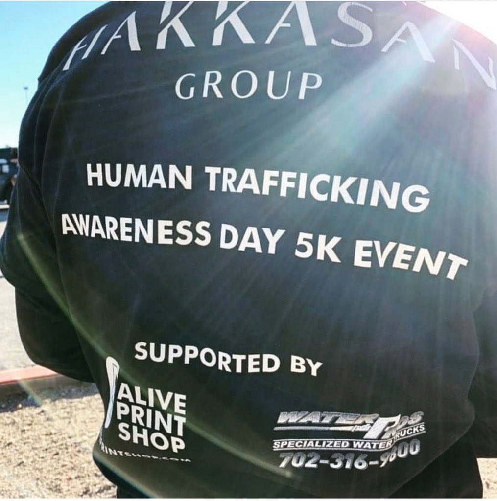 embracinglv's tweet photo. Whew we had such a good time and a successful turnout for our 1st Annual, Through Their Eyes 5k event! We want to thank all of our supporters who showed up, brought their loved ones, and walked, jogged, ran for #humantrafficking awareness. https://t.co/gwfw3wzGMl