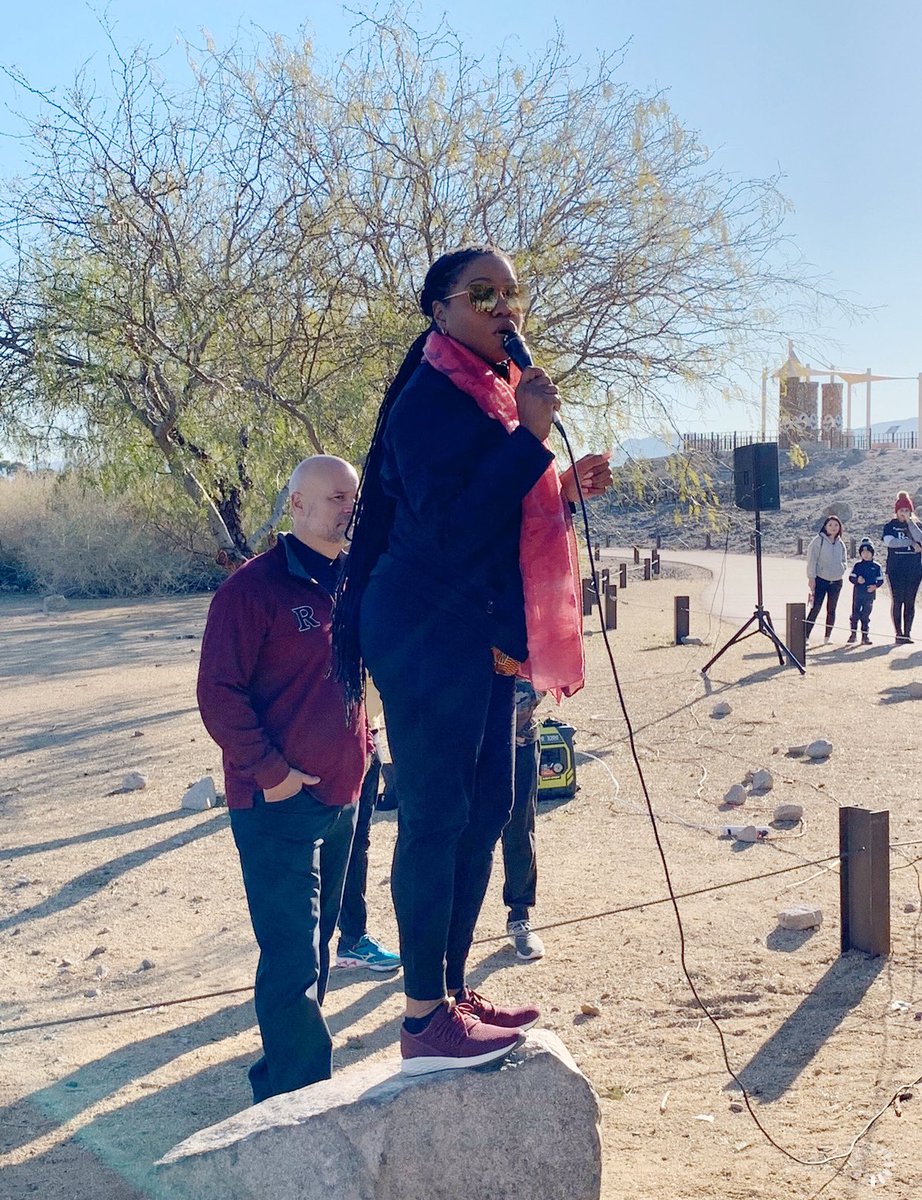 embracinglv's tweet photo. Whew we had such a good time and a successful turnout for our 1st Annual, Through Their Eyes 5k event! We want to thank all of our supporters who showed up, brought their loved ones, and walked, jogged, ran for #humantrafficking awareness. https://t.co/gwfw3wzGMl