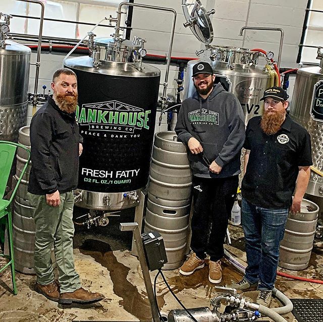 brewfontaine's tweet photo. Our latest collaboration is with our good friends at @dankhousebrews. This Double Hazy IPA brewed with mangoes will be released on 2/20 🤙🏼 #ohiocraftbeer #dankhouse #drinklocal https://t.co/kTUJZaOUq2 https://t.co/0Lcgm67OpO