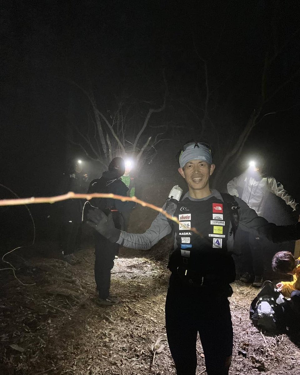 matunagahiroaki's tweet photo. UTMF完走対策キャンプDay2。A6-Finish 46km 2800m+。100マイルトレーニングに最高の鍛えられるコンディション、風、霧、雪。夜は世界チャンピオンへ質問タイム。仲間がいるからできること。
#トレイルランニング #トレイルランナーズ #utmfcamp #hiroakimatsunaga #trailrunning #trailrunningfactory https://t.co/oXVbBYs1ES