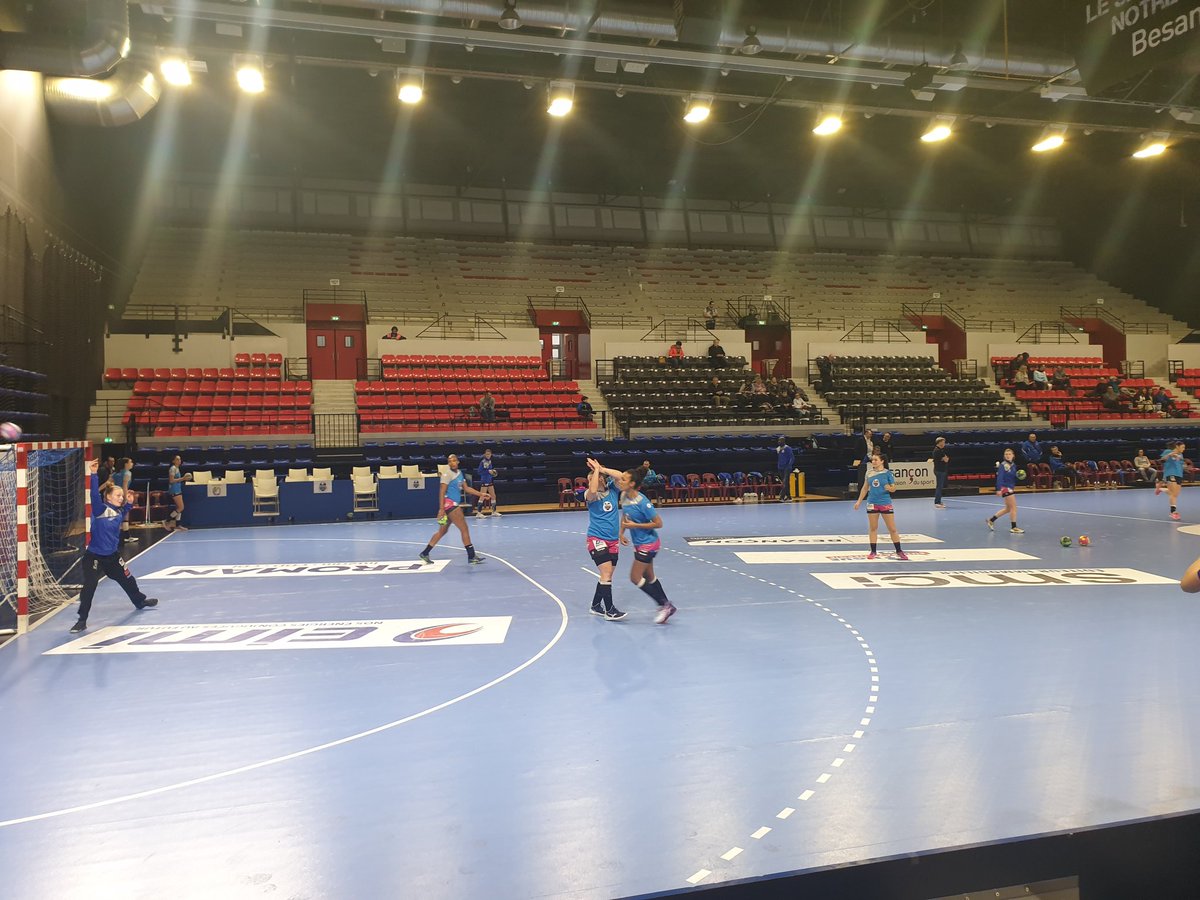 Bienvenue au @HacHandball76 !  Debut du match à 16h !!!