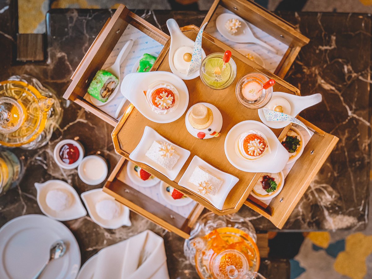 ahappystoryy's tweet photo. 💛 ชวนจิบน้ำชายามบ่าย
#CURVE55 ที่ HOTEL NIKKO BANGKOK ที่นี่มีเซ็ต Afternoon Tea ที่น่ารักมากๆ เป็นแบบ Winter Season จัดมาสไตล์ญี่ปุ่น ของคาวของหวานแน่นสุด 😍 อร่อยด้วย ไปลองๆ
#HotelNikkoBangkok #Afternoontea #CafeHoppingBKK #アフタヌーンティー #รีวิวสายหมี #อร่อยบอกต่อ https://t.co/szaHJE75Zo