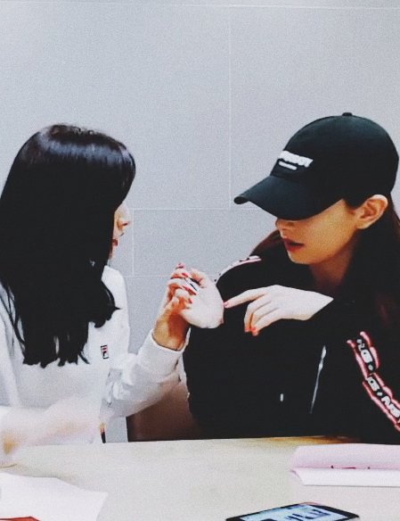 Medical_SONE_'s tweet photo. 🔊:: Still My Lady :: [SeolA x Bona]

20200112
[ตอนจบ] 30. Still My Lady

🔗ReadAWrite : https://t.co/xFjVZ8sW3g

#cosmicsfiction
#seolbo
#ซอลโบ https://t.co/ePVY8crZka