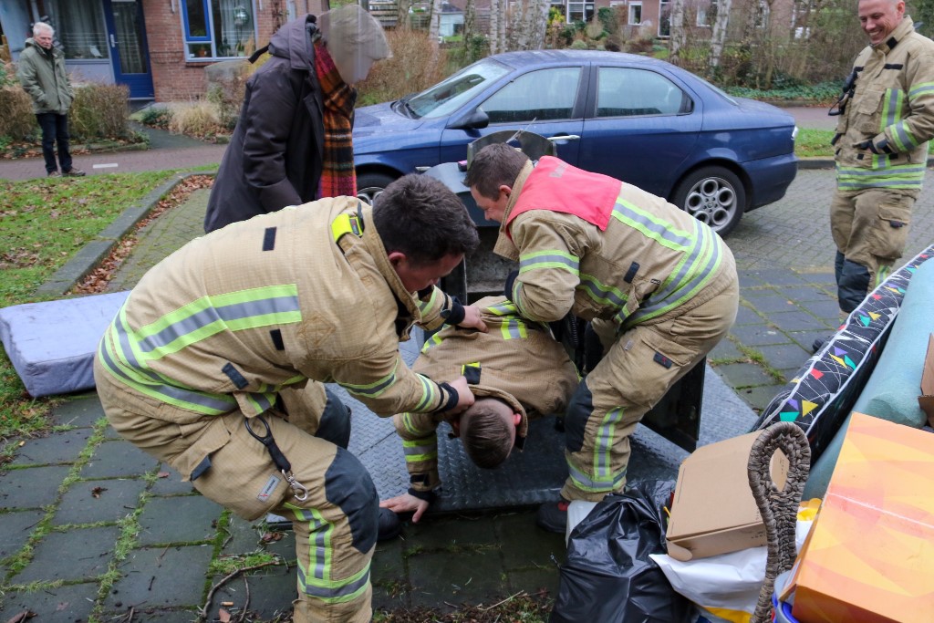 Brandweer schiet te hulp. #Vlaardingen.