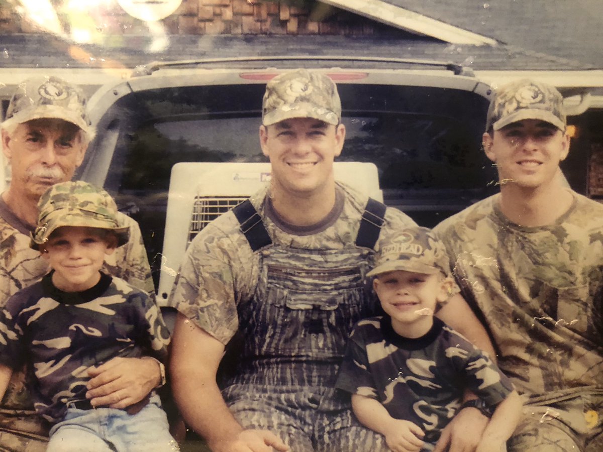 jimmybob72's tweet photo. Today we will honor my dad as we gather back home to morn his passing and celebrate his life. I’m gonna miss you Pops and of course our annual opening day dove hunts!  You somehow managed to get one more hunt  in...  RIP Pops! https://t.co/oejYQEyPTr
