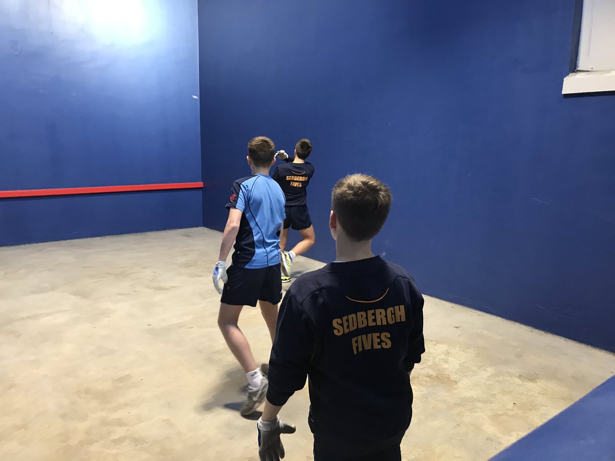 FivesSedbergh's tweet photo. @MerchiSport dominated the doubles today, but great experience for our young team. Thank you to Merchiston for hosting! https://t.co/jUI18UHc9b