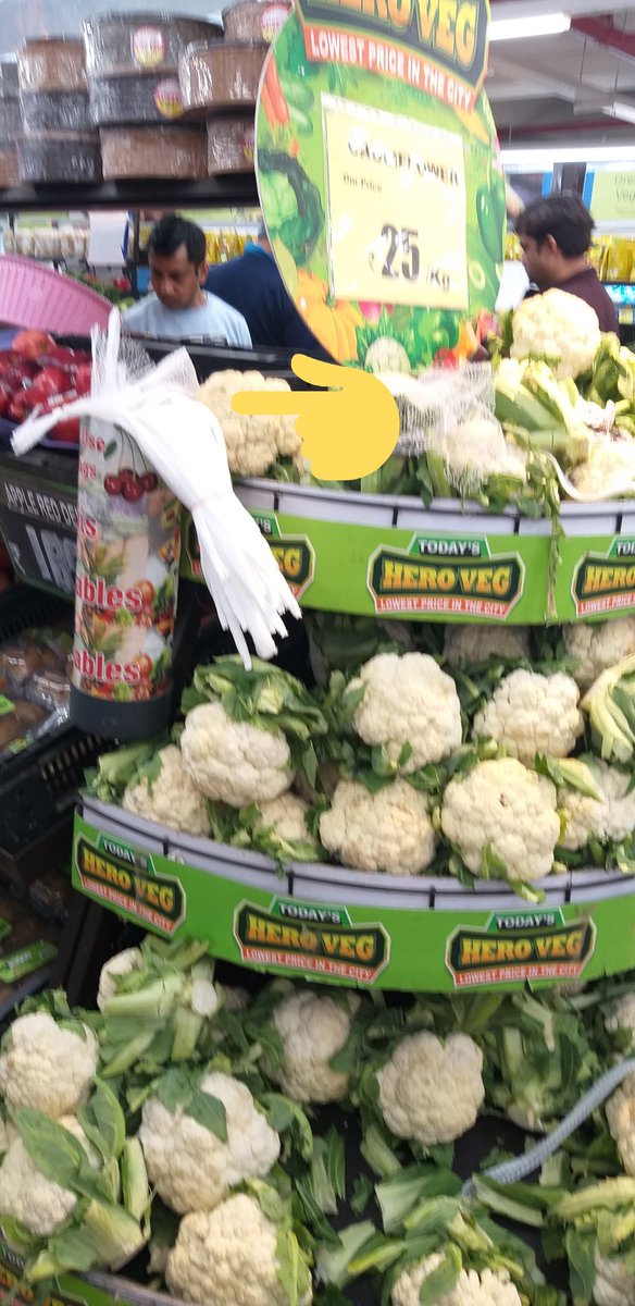 amandchawla's tweet photo. @RelianceSmartIN Thanks for bringing #SmartShopping in #NewGurugram #Sector85 #Iris but this vegetable packing net is #hazardous. Need some alternate 🙏
#plasticpollution
@PlasticMenace @TheOceanCleanup @CPCB_OFFICIAL @AfrozShah1 @cleanAirBharat @ClimateActionGG @DevelopNewGgn https://t.co/KLL9bSqcq5