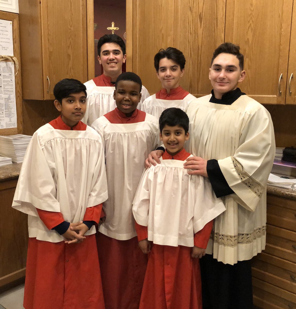 StDavidsMaple's tweet photo. Saturday January 11, 2019
Parish Life.
As each one has received a gift, use it to serve one another as good stewards of God's varied grace." - 1 Peter 4:10
#stdavidsparishmaple #stdavidsparishmaplevolunteers @StDavidsParish1 https://t.co/1Vl4OlzgmU