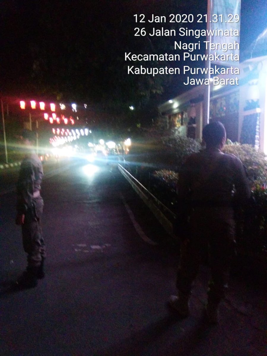 Kegiatan anggota satpol pp kab.purwakarta, pada malam ini. Melaksanakan patroli rutin di sekitaran kota dan situ buleud.<a href="/ratna_anne/">anne ratna mustika</a> <a href="/DediMulyadi71/">Kang Dedi Mulyadi</a> @BKPSDM_PWK <a href="/DiskominfoPWK/">Diskominfo Purwakarta</a> <a href="/InspPwk/">INSPEKTORAT DAERAH</a>