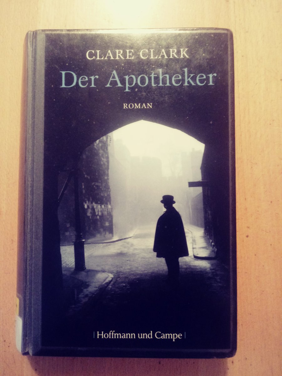 SylviaMariaZ's tweet photo. Endlich mal wieder ein Buch, fas mich richtig begeistert hat 😍 krass ist es aber schon 🙈: Der Apotheker von Clare Clark #apotheker #buchempfehlung #clareclark #lesefreude https://t.co/uP8Hbm2wRa