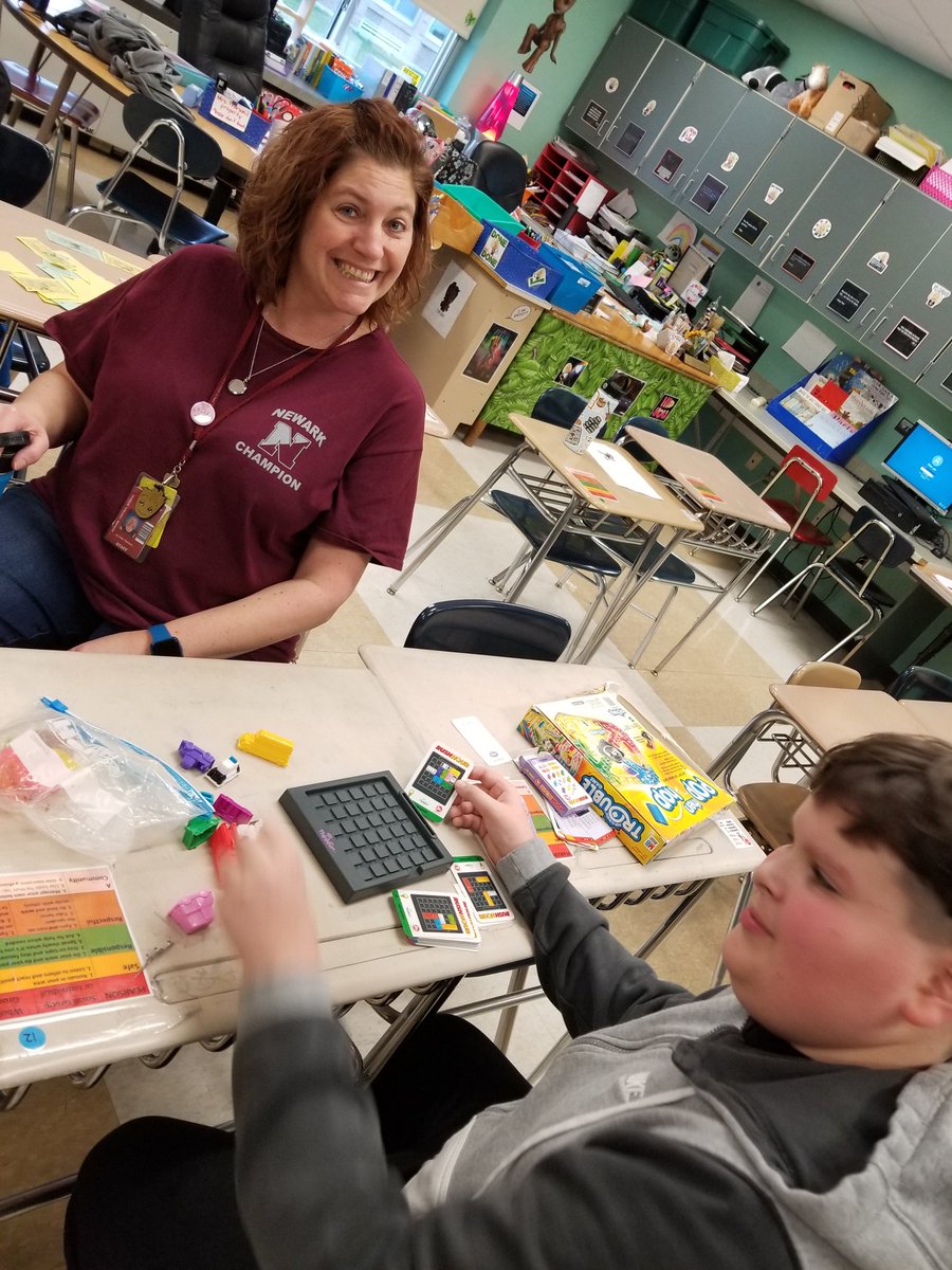 rivergirl156's tweet photo. Another great Incentive Activity  afternoon. Kids LOVE board games! So fun to see them play and laugh. Thank you @nms_sixth for making this a priority for the Neighborhood. #NCSDlearns @Newark_MS @nms_sixth https://t.co/mB2g3G38dn