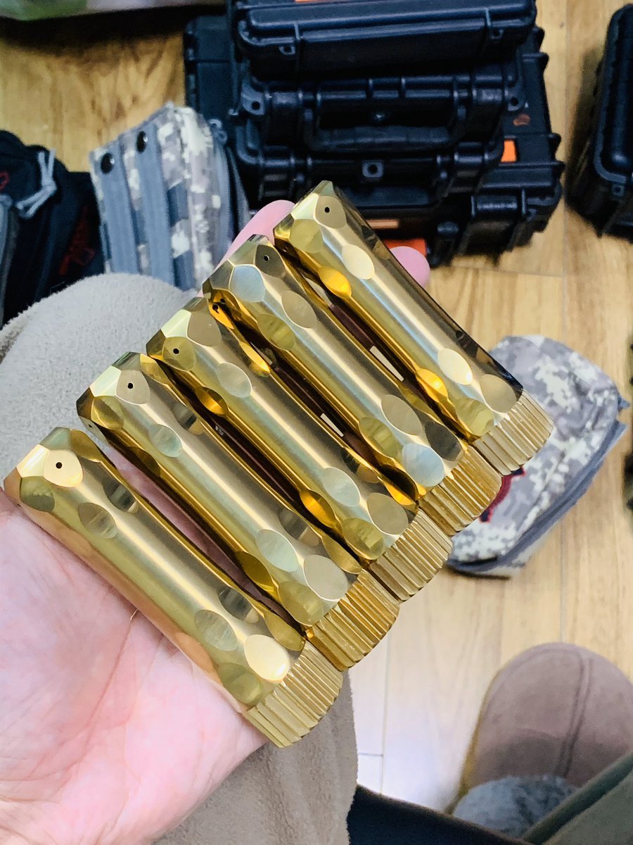 mslyfe2's tweet photo. Infinite mod 
Saw blade hoising
$180 free shipping

#vape好きな人と繋がりたい
#mslyfe
#電子タバコ
#vape放出 https://t.co/XdZpsYNspd