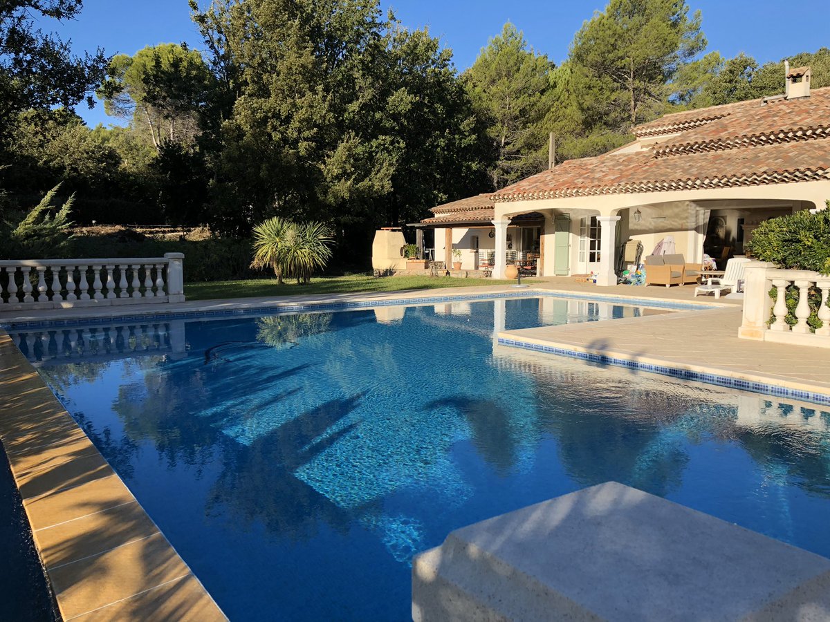 VillaHadrian's tweet photo. Fortsatt noen ledige utleieuker i sommer i deilige sommerhuset 🌟 
Hva med å se starten av Tour de France fra Nice i år? Eller hva med  reklamefilmfestivalen i Cannes? 

https://t.co/ObcwewTqLB https://t.co/rghKBqpsKn