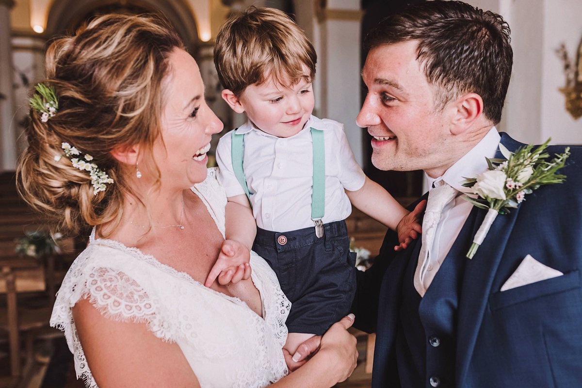WedPlannerNo1's tweet photo. Real Wedding blog!! Michelle and Conan 7th June 2019 #perfectspanishweddings #realweddings #2019weddings https://t.co/MCHXHHrKMb https://t.co/uSUS0Yvvuo