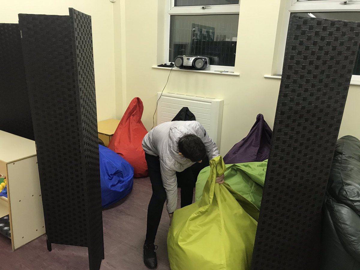 CATCHLeeds's tweet photo. Our #YouthCommunityBuilders at Nowell Mount Children’s Centre today scoping the space available &amp; testing the new equipment to ensure its working ahead of our launch of #CATCHonWheels Youth Sessions this Tuesday at 6.30pm. Activities open to boys &amp; girls aged between 9-17. https://t.co/zVfn57XhCN