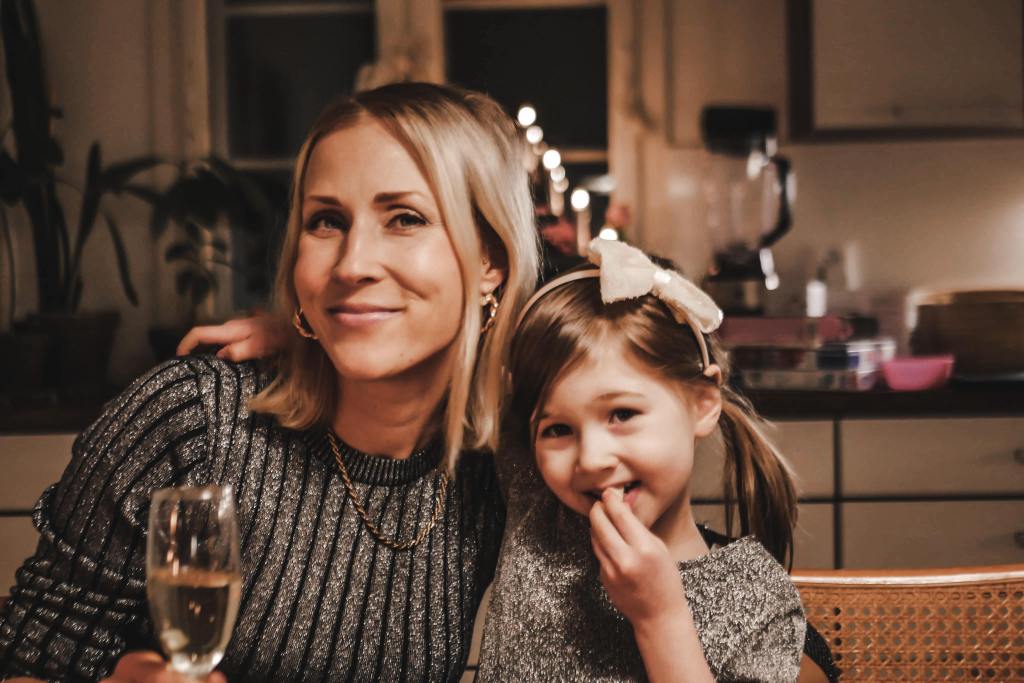 HelEdiBlog's tweet image. First Week of Work ninaaikas.com/first-week-of-…