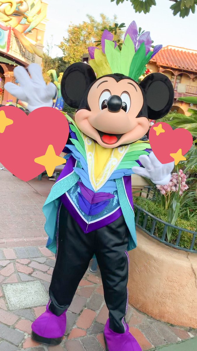 AyaMouse_18's tweet photo. お久しぶりです生きてます|•ω• `)
10ヶ月ぶりのパーティグラ(  i꒳​i )💕
ショーベースはとぅるるんだったけどパレルでボン出来たから楽しかった…(  i꒳​i )🔥 https://t.co/JrzqJCQdSb