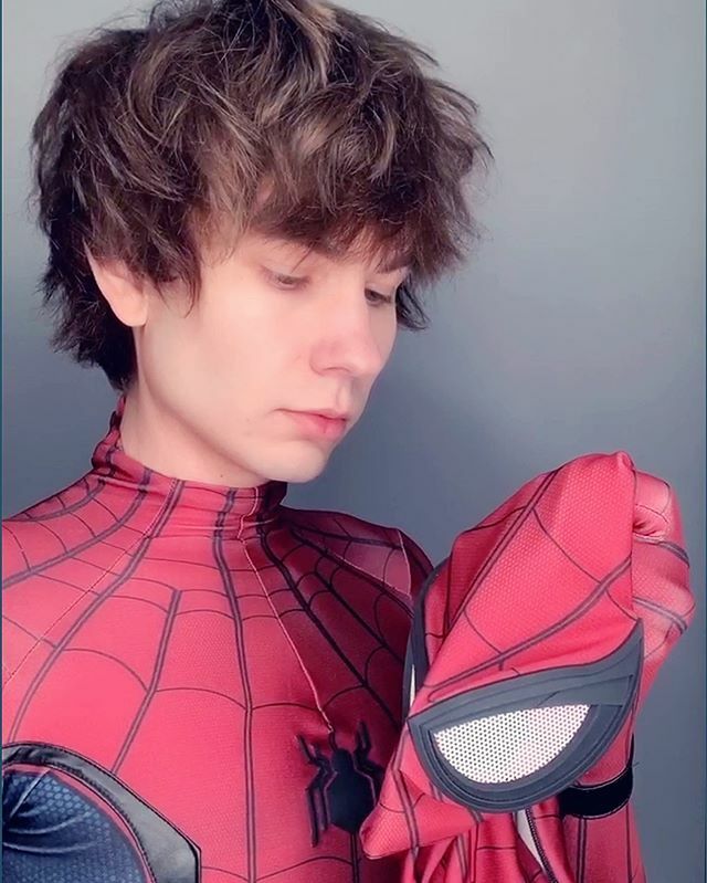 harukyucosplay's tweet photo. „With great power comes great responsibility“
#peterparkercosplay #spiderman #spidermancosplay #spidermansuit #spidermananzug #spidermanhomecomingcosplay #spidermancostume #spiderboy #spideycosplay #spideysuit #spidermancosplayer #germancosplay #germanc… https://t.co/CM0Bmdma9O https://t.co/BaoWRug0N0