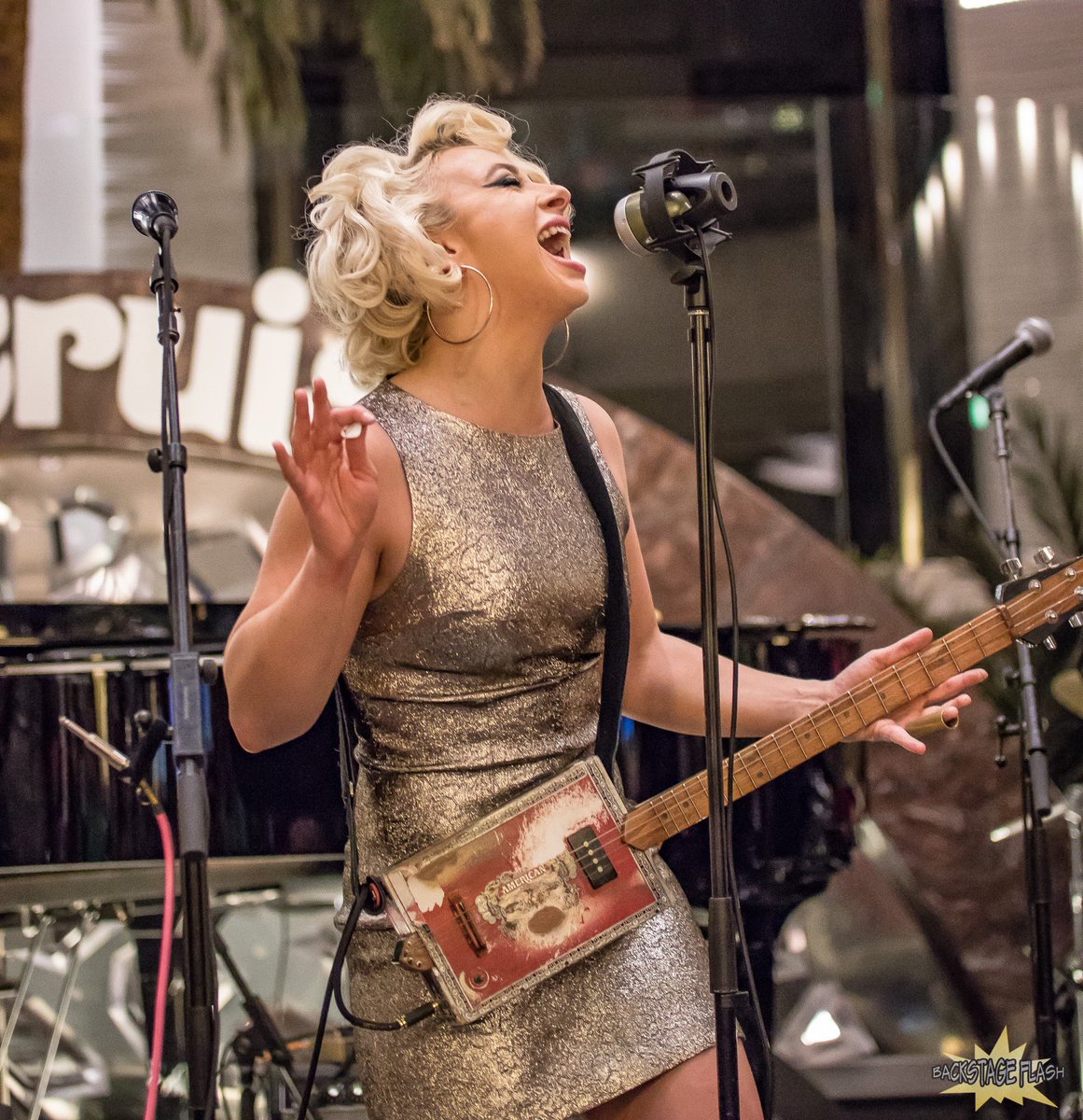 Samantha_Fish's tweet photo. What an epic @jamcruise thank you to everyone who joined us! Photo by @backstageflash #killorbekind https://t.co/Xdz2ZjgfEX
