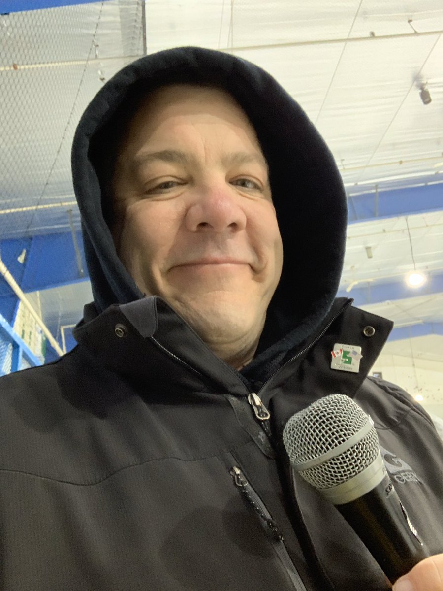 davburrows's tweet photo. Wearing my @itowzm @HeavyRescue401 hoodie today to keep me warm at @SGSilverStick #livewithdavid https://t.co/wyzvPQMH3v