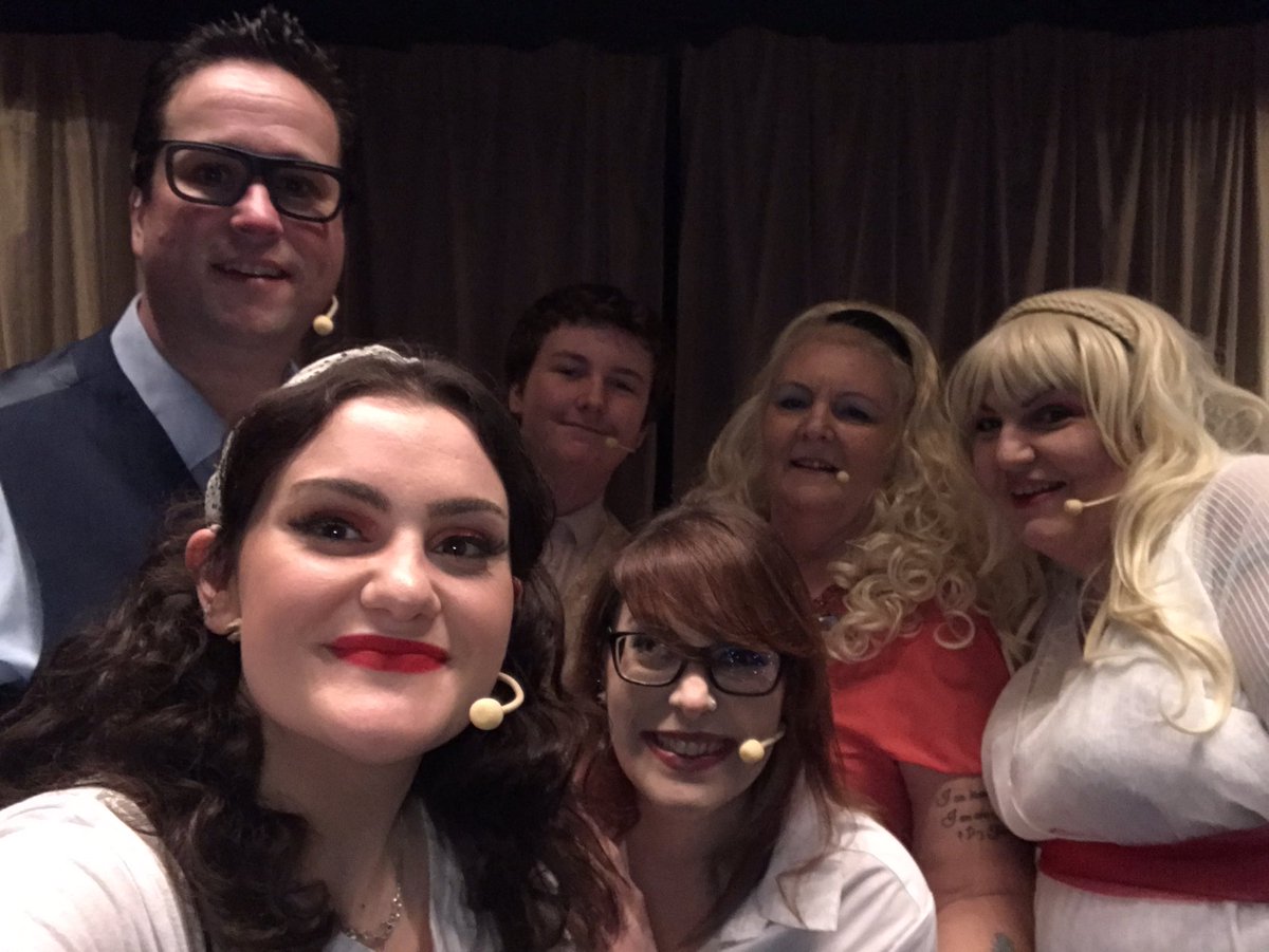 forestmusical's tweet photo. Well that’s a wrap! What a fabulous time and experience we have had performing #TheWeddingSinger in Lydney! Thank you to everyone who came along to support us, the audiences were brilliant! https://t.co/GA3ZvlsLDd