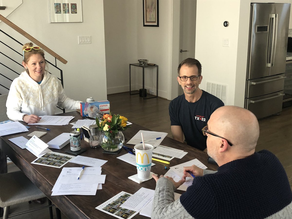 BiancaJoi81's tweet photo. Working with @SwingLeftTX32 and @SwingLeftTX24 at a ‘Write Letters to Voters’ party #MarchForward2020 https://t.co/Q7YZ3GoKjQ