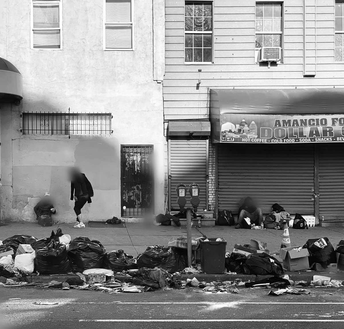 PhillyFink's tweet photo. The other side of the city that most of you don’t ever see. It’s sad to see anyone live like this. It’s even sadder knowing our elected officials do not care about all the residents of this city and allow this to go on. #DoSomething2020 @PhiladelphiaGov @PhillyMayor @PHLCouncil https://t.co/cOS9hZ92Zg