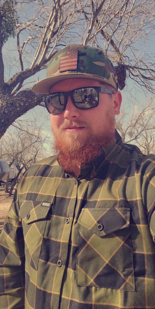 Idle415's tweet photo. Dixxon for the win! #dixxon #flannelsunday #westtexas https://t.co/rN8FRN8m26