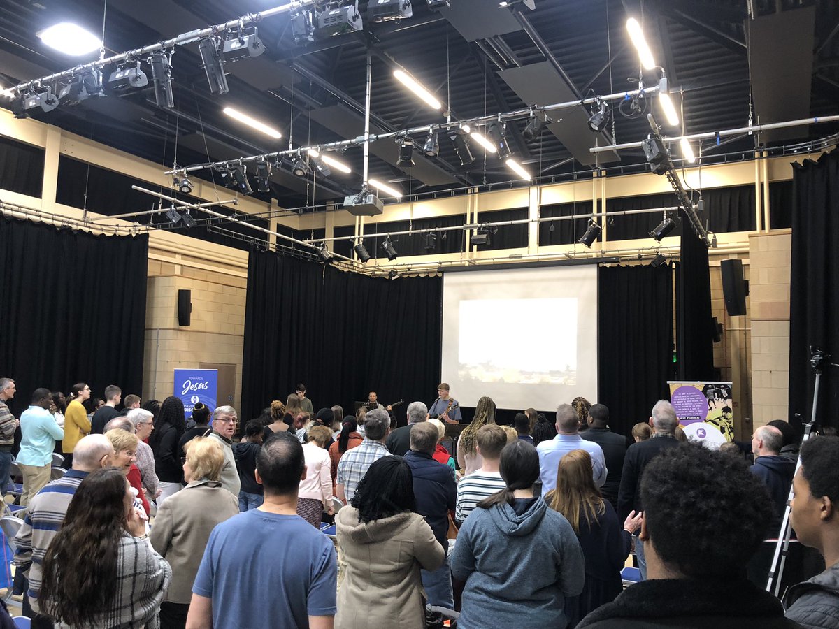 RevTimAlford's tweet photo. Great day at @HopeChurchCorby today. Loved spending some time with this fantastic youth team afterwards! 👏 #YWchat #Elim https://t.co/qKgNfuezXl
