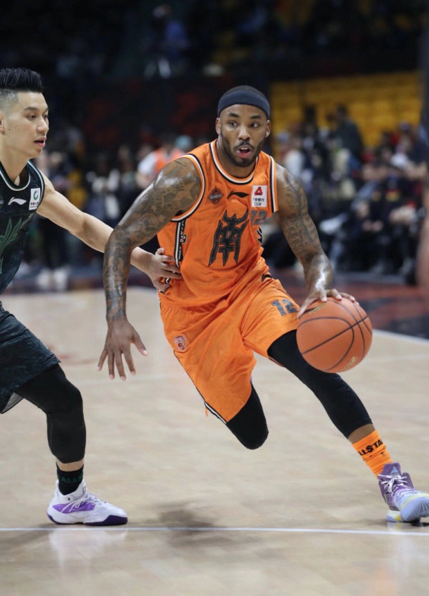 MizzouMonster12's tweet photo. All Star 2020 was a success. Enjoyed myself and stayed healthy!! Thanks to @LiNingHoops for having me as a sponsored athlete all weekend!!! Thanks to @tagheuer as well for the new Watch 😎 #BadFive #CBAAllStar #12 https://t.co/uAmGuDqrDb