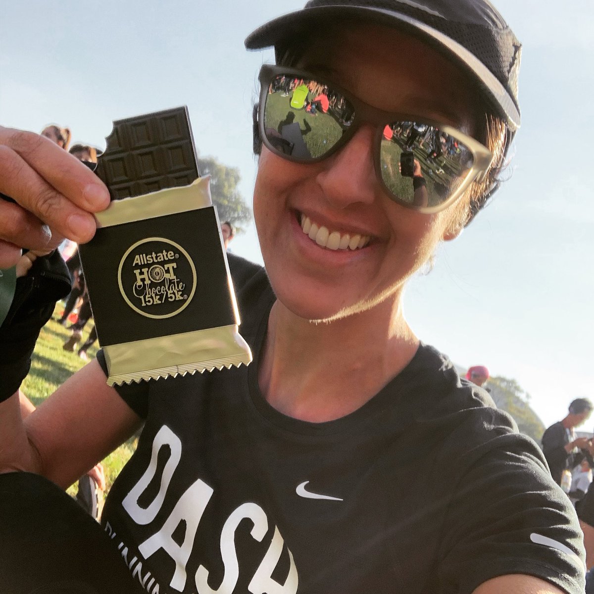 Mariapadin's tweet image. Esta sonrisa es por haber corrido hoy mi primer carrera desde hace 10 meses y por ser la primera del año. ¡Cuánto extrañaba ir a una y cruzar una meta! 

#yoelegícorrer 
#AmoCorrer
#hc15k