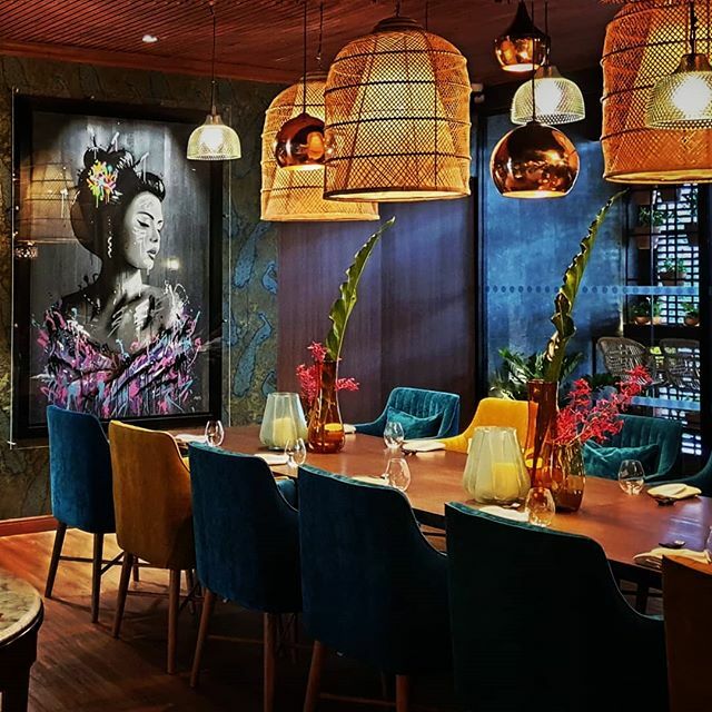 | Bangkok - Thailand |
This is #Tenshino the signature dining experience at the Pullman Bangkok King Power which offers guests a Japanese culinary journey. 
This chic space is beautifully decorated with bespoke art and is the perfect spot for glamorous dining - make your res…