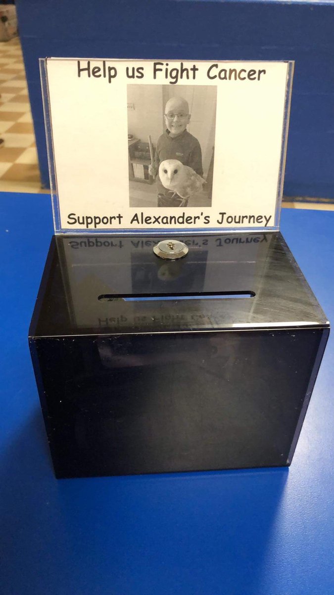 Jeff_W_Goodwin's tweet image. To my Brothers &amp;amp; Sisters in @ConroePolice 25 years ago one of my best friends left England &amp;amp; moved to Texas.  Jason has helped me &amp;amp; my son so much. He runs the Rainbow Roller Rink in #Conroe, TX. When you’re out on patrol please go &amp;amp; say hello. @VisitConroe @ConroeCourier 🇺🇸🇬🇧