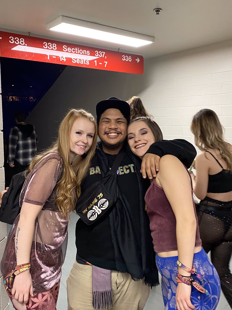 _whereisbrando's tweet photo. One of the reasons I love life love life https://t.co/DSEfvpElfz