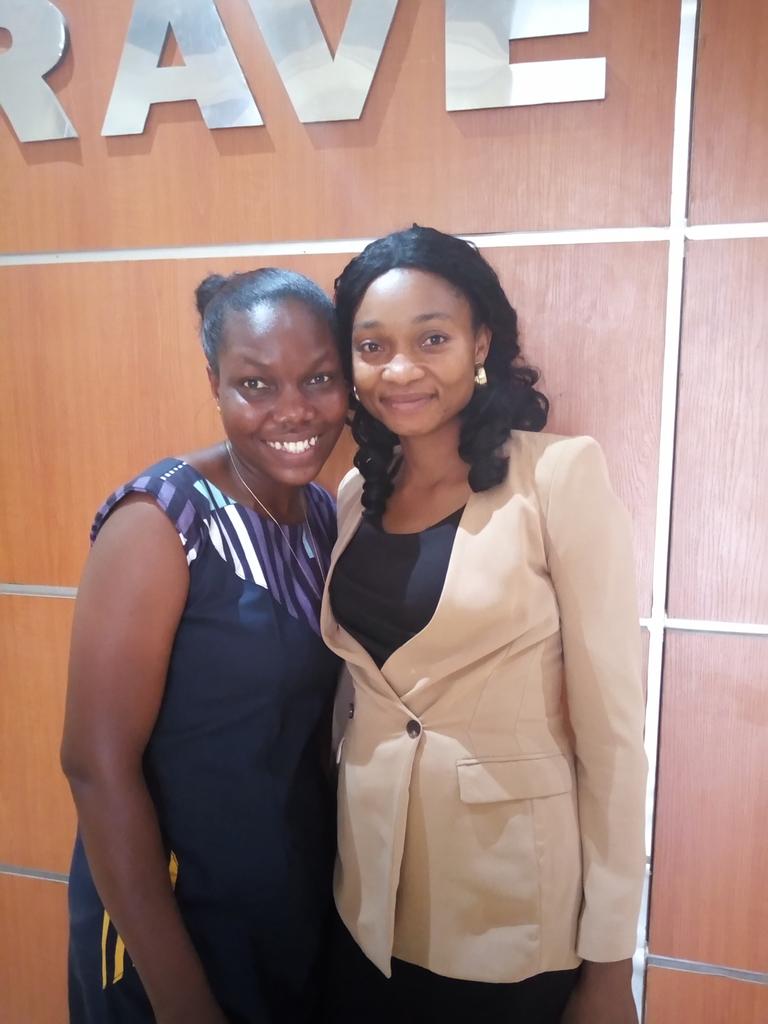 Damilolaunusual's tweet photo. I had the honour of working with Minister Tobi Olorunsola on #borntopraise Show today! 💃 2020 is made! Sincere appreciation to the man of God @apostlebamilaw for the privilege to serve, Sir
#thecontainerandthecontent
#ObaToDaOmiTiKoPongbe
#OlorunTaMoTaaMoTan https://t.co/rDwd7cCRAS