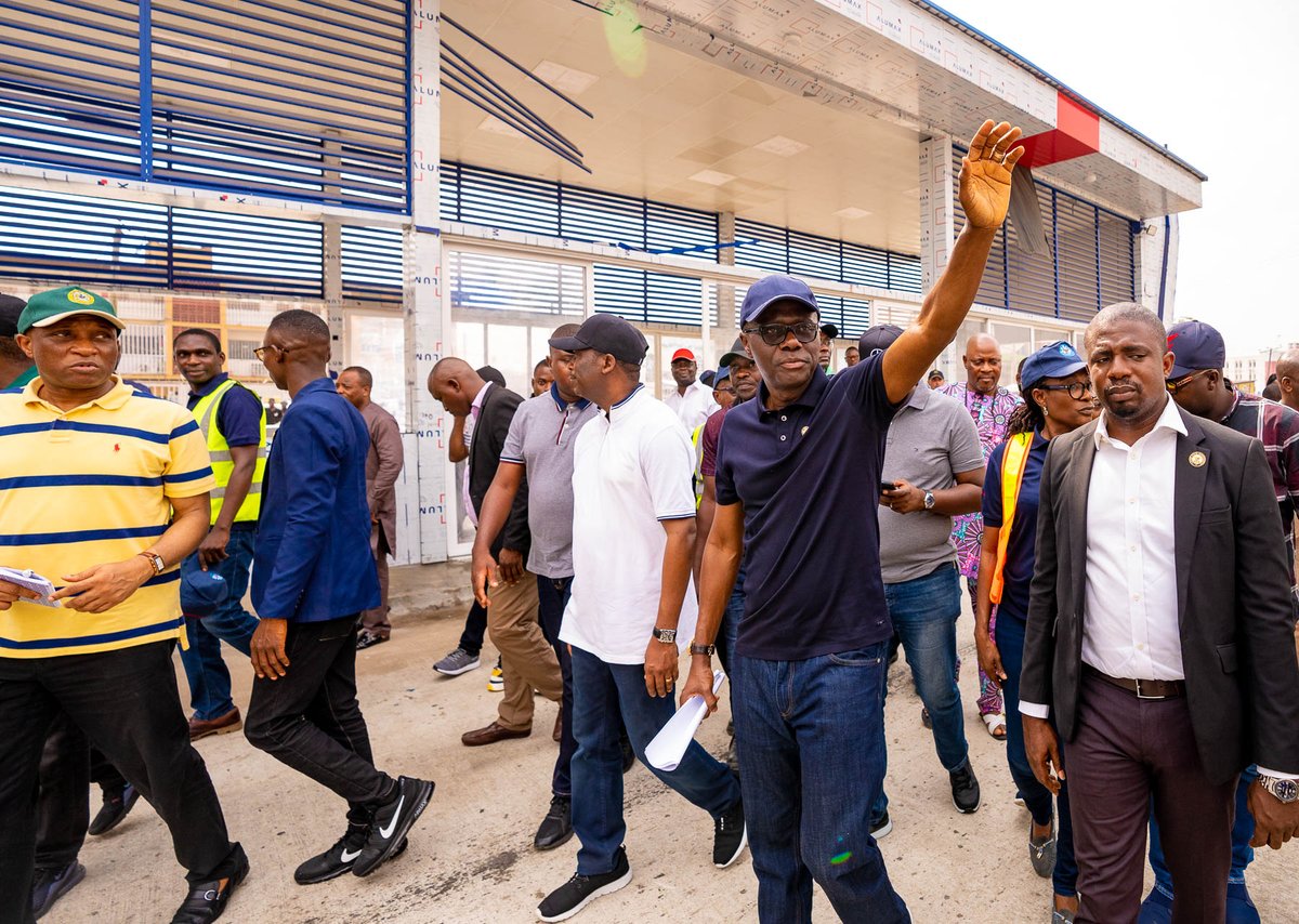 gboyegaakosile's tweet photo. "Oshodi to Abule Egba BRT corridor will be ready in May this year."_ @jidesanwoolu. The Governor disclosed this during an inspection tour of the BRT infrastructure earlier this afternoon. He stated further that the corridor will be opened with 200 buses.
#ForAGreaterLagos https://t.co/QuUFADD3cA