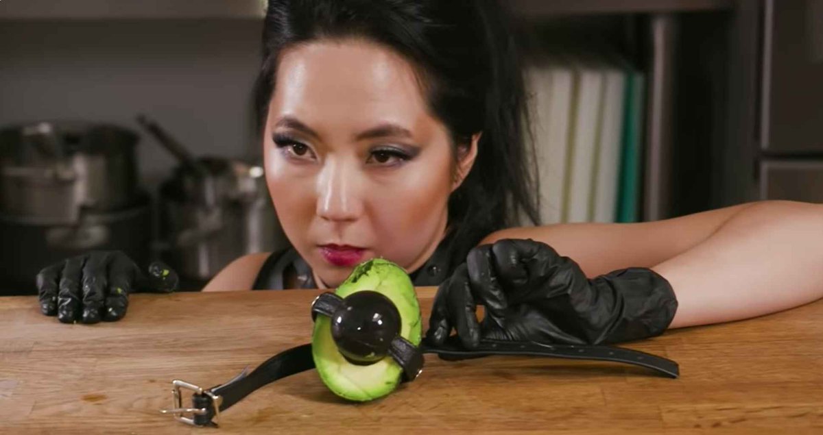 I totally forgot it was Veganuary!Who is vegan and into BDSM